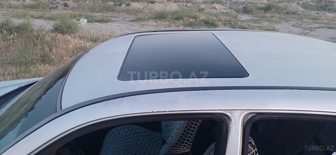 Mercedes E 220 d 1997, 234,123 km - 2.2 l - Sumqayıt
