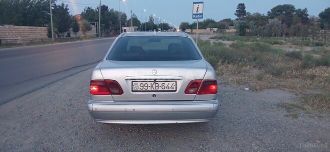 Mercedes E 220 d 1997, 234,123 km - 2.2 l - Sumqayıt
