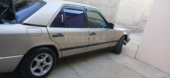 Mercedes E 230 1986, 486,809 km - 2.3 l - Sumqayıt