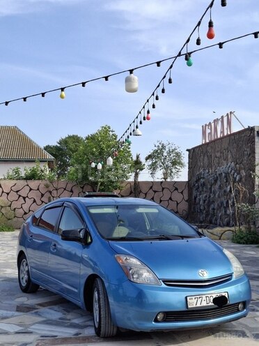 Toyota Prius 2007, 315,000 km - 1.5 l - Salyan
