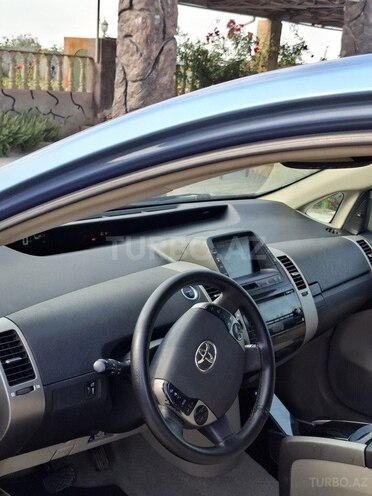 Toyota Prius 2007, 315,000 km - 1.5 l - Salyan