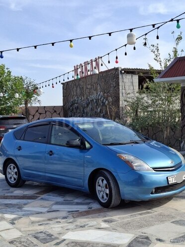 Toyota Prius 2007, 315,000 km - 1.5 l - Salyan