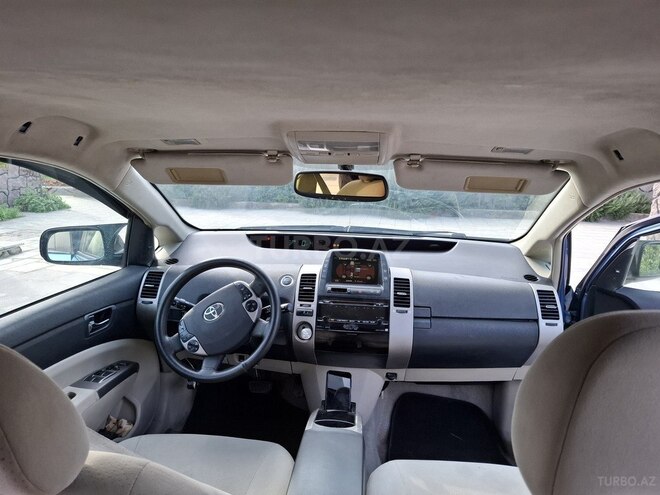 Toyota Prius 2007, 315,000 km - 1.5 l - Salyan