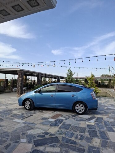 Toyota Prius 2007, 315,000 km - 1.5 l - Salyan