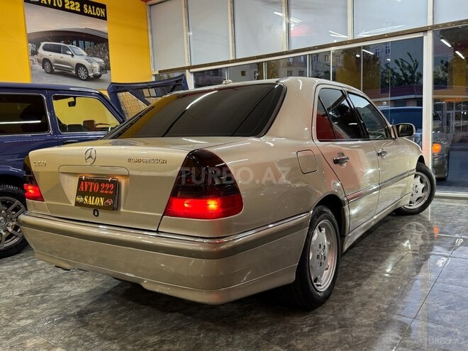 Mercedes C 230 2000, 183,000 km - 2.3 l - Sumqayıt