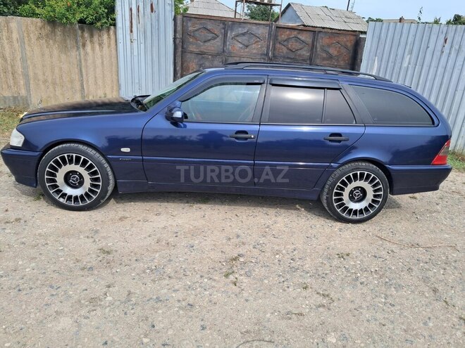 Mercedes C 230 1998, 406,000 km - 2.3 l - Bakı