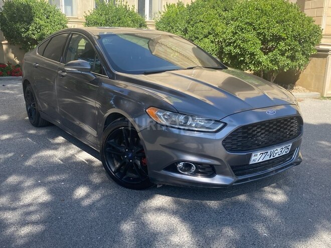 Ford Fusion (North America) 2013, 233,355 km - 2.0 l - Bakı
