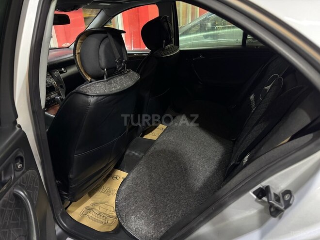 Mercedes C 240 2001, 254,000 km - 2.4 l - Sumqayıt