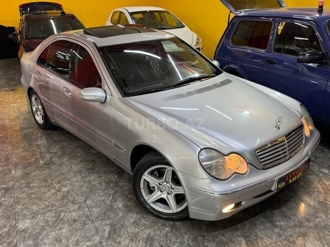 Mercedes C 240 2001, 254,000 km - 2.4 l - Sumqayıt