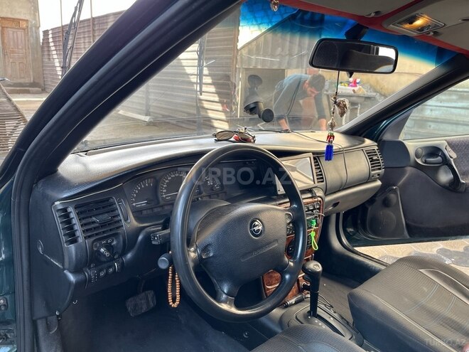Opel Vectra 1998, 330,000 km - 2.0 l - Gəncə