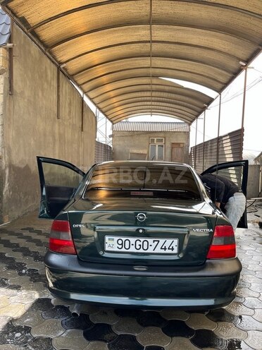 Opel Vectra 1998, 330,000 km - 2.0 l - Gəncə