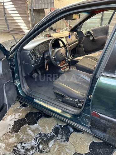 Opel Vectra 1998, 330,000 km - 2.0 l - Gəncə