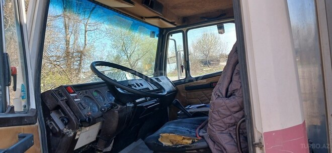 Mercedes 814 D 1997, 100,000 km - 4.5 l - Qəbələ
