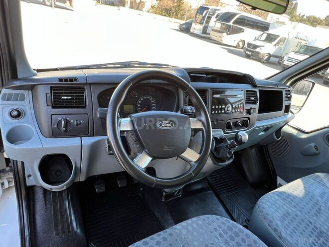Ford Transit 2009, 186,000 km - 2.4 l - Sabirabad