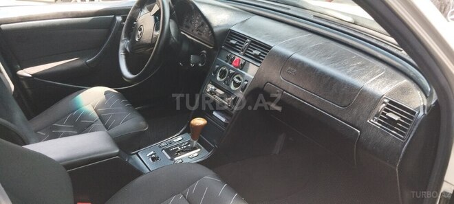 Mercedes C 240 1997, 370,000 km - 2.4 l - Bakı