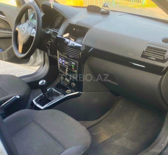 Opel Astra 2009, 320,000 km - 1.4 l - Ağdam