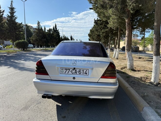 Mercedes C 240 1999, 433,310 km - 2.4 л - Sumqayıt