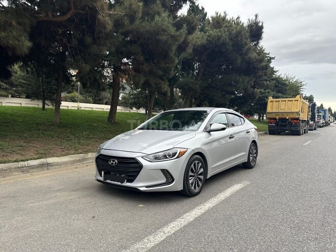 Hyundai Elantra 2018, 111,000 km - 2.0 l - Bakı