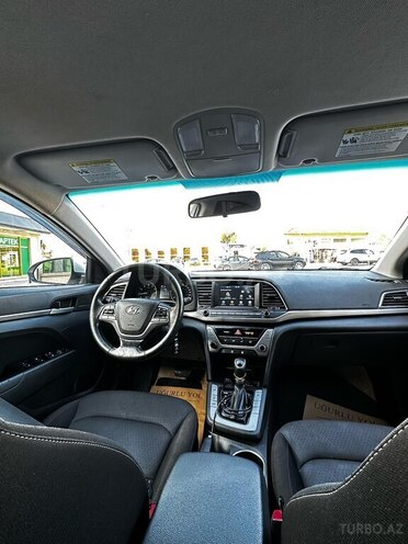 Hyundai Elantra 2018, 111,000 km - 2.0 l - Bakı