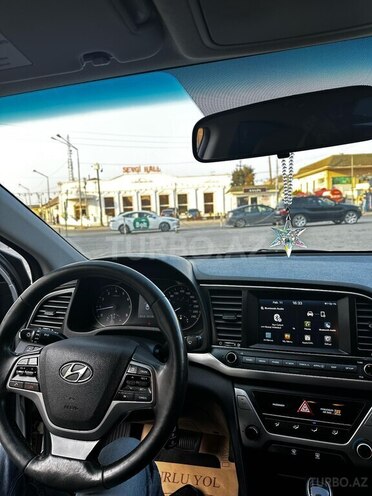 Hyundai Elantra 2018, 111,000 km - 2.0 l - Bakı