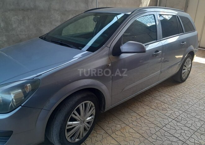 Opel Astra 2005, 250,000 km - 1.4 л - Gəncə