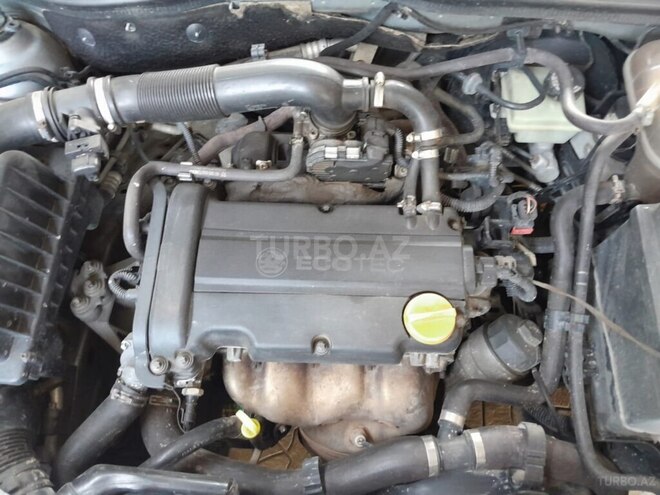 Opel Astra 2005, 250,000 km - 1.4 л - Gəncə