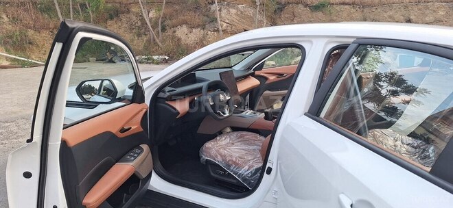 Changan Qiyuan A05 2025, 0 km - 1.5 л - Bakı