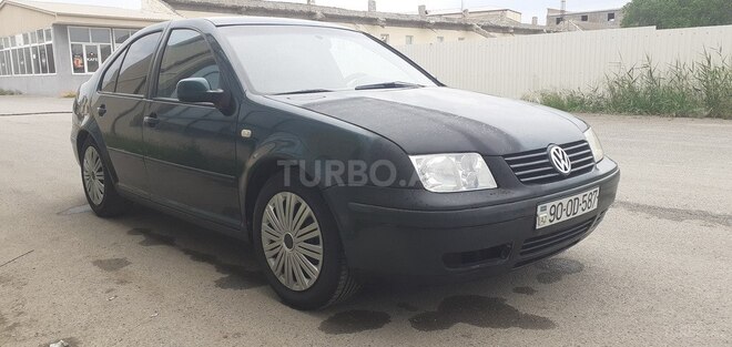 Volkswagen Bora 2000, 257,983 km - 2.0 l - Salyan