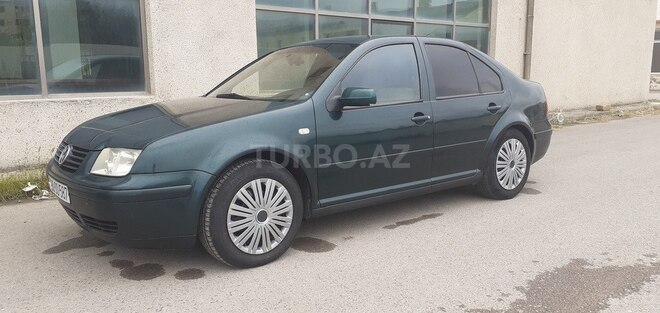 Volkswagen Bora 2000, 257,983 km - 2.0 l - Salyan