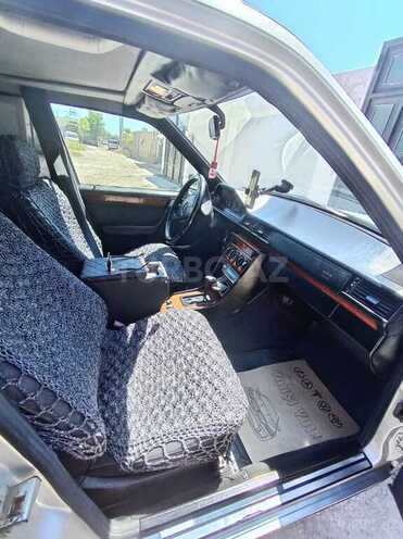 Mercedes E 220 1994, 495,000 km - 2.2 l - Bakı