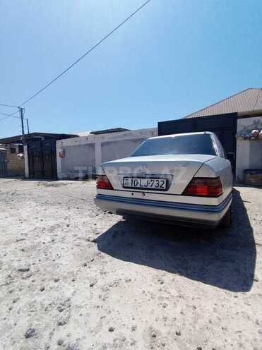 Mercedes E 220 1994, 495,000 km - 2.2 l - Bakı