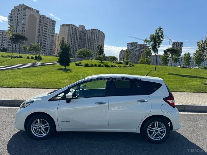 Nissan Note-13