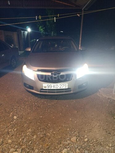 Chevrolet Cruze 2012, 291,152 km - 1.4 л - Naftalan