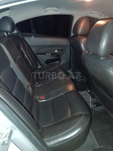 Chevrolet Cruze 2012, 291,152 km - 1.4 л - Naftalan