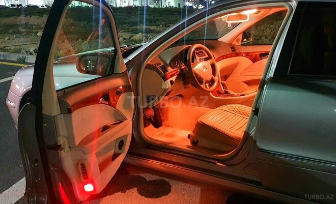 Mercedes E 220 d 2002, 319,500 km - 2.2 l - Bakı