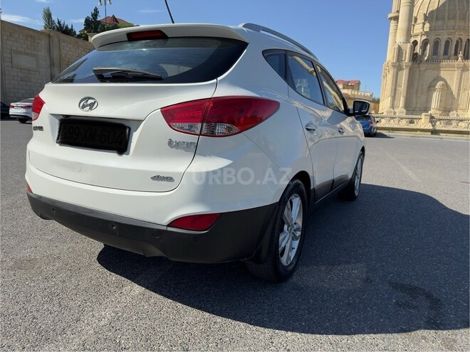 Hyundai ix35 2010, 245,000 km - 2.0 л - Bakı