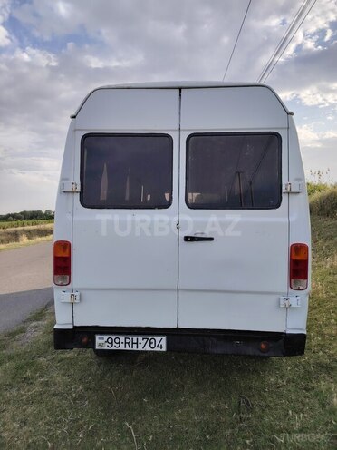 Mercedes 208 D 1994, 855,700 km - 2.3 л - Ağcabədi