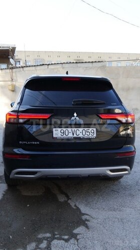 Mitsubishi Outlander 2023, 49,000 km - 2.4 л - Bakı