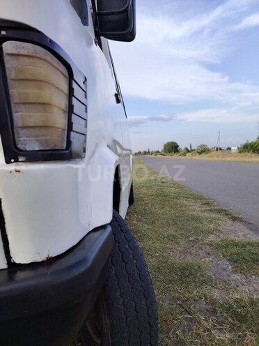 Mercedes 208 D 1994, 855,700 km - 2.3 л - Ağcabədi