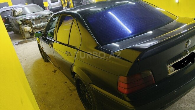 BMW 320 1993, 178,540 km - 2.0 l - Bakı