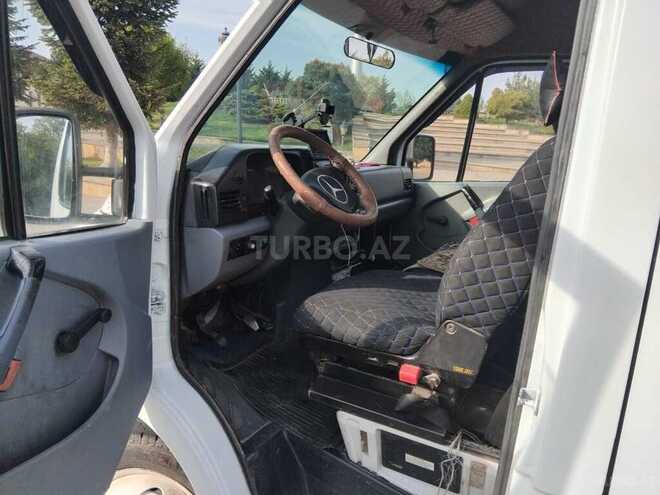 Mercedes Sprinter 212 1996, 710,000 km - 2.3 l - Qusar