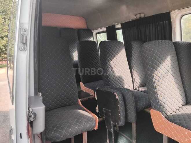 Mercedes Sprinter 212 1996, 710,000 km - 2.3 l - Qusar