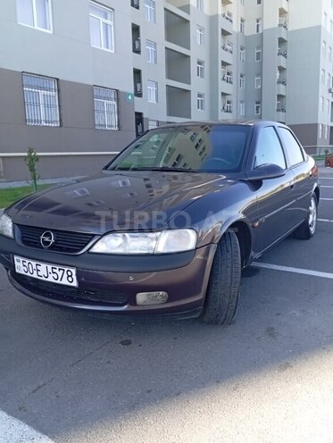 Opel Vectra 1996, 270,000 km - 2.0 l - Sumqayıt