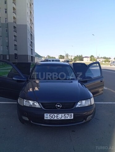 Opel Vectra 1996, 270,000 km - 2.0 l - Sumqayıt