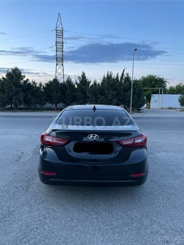 Hyundai Elantra 2015, 150,000 km - 1.8 л - Bakı