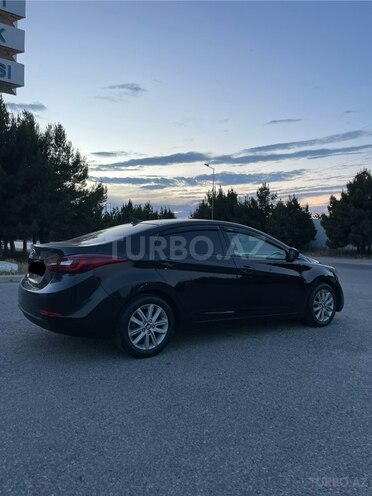 Hyundai Elantra 2015, 150,000 km - 1.8 л - Bakı