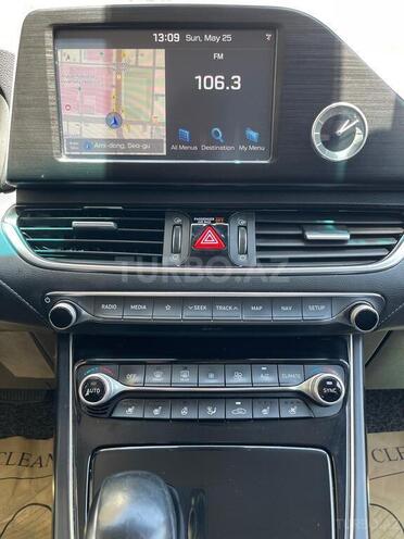 Hyundai Grandeur-14