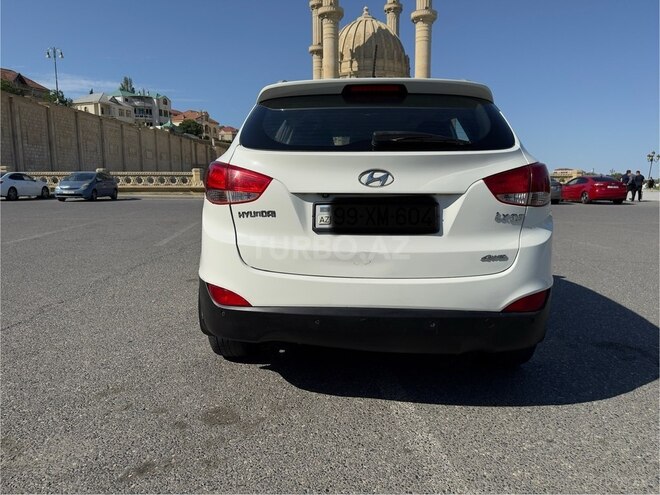 Hyundai ix35 2010, 245,000 km - 2.0 л - Bakı