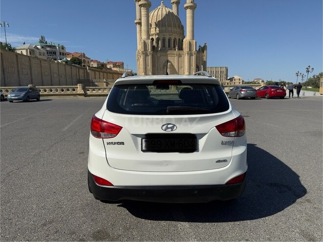 Hyundai ix35 2010, 245,000 km - 2.0 л - Bakı