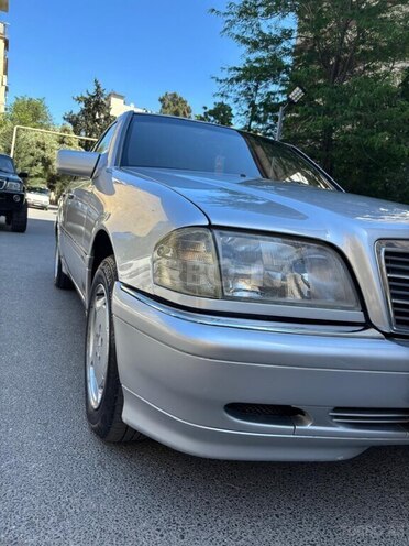 Mercedes C 180 1995, 270,000 km - 1.8 л - Bakı